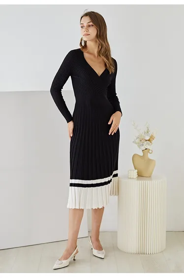 Soft Knit Contrast Hem Wrap Midi Dress in Black