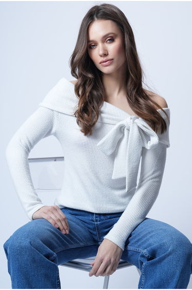 Women's White Carmen Collar Bow Tie Knitted Blouse