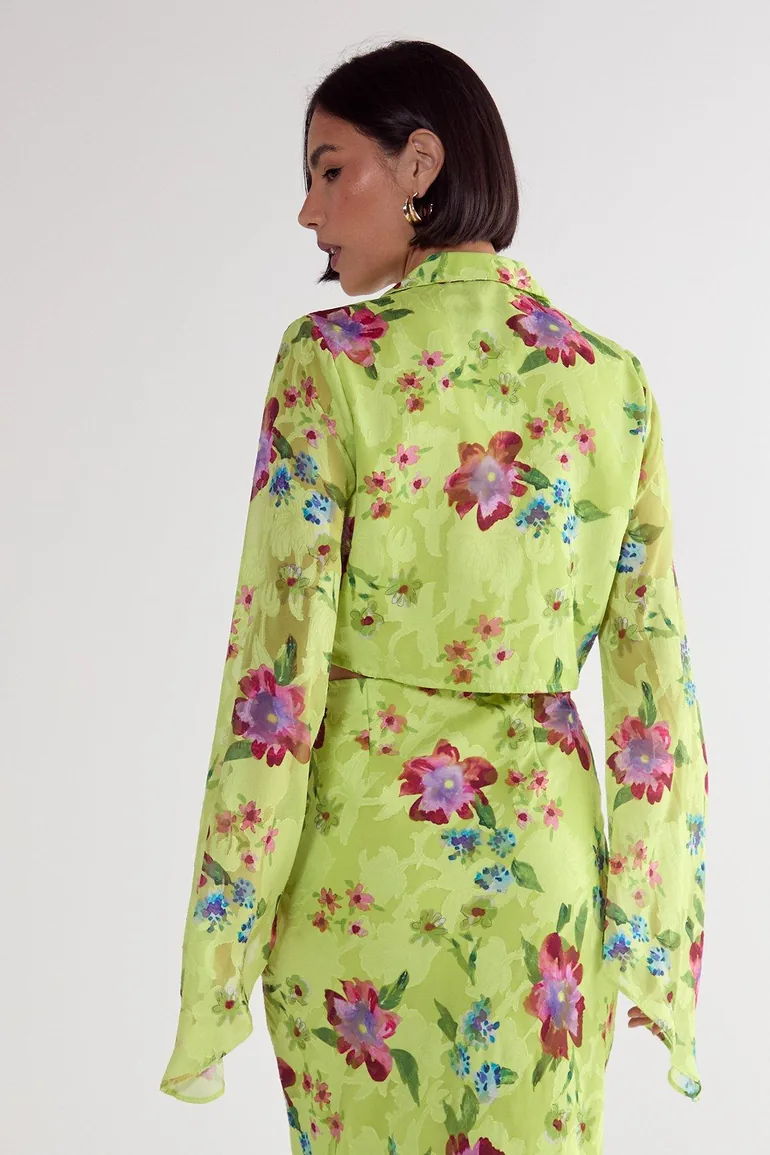 Floral Burnout Tie Front Fluted Sleeve Crop Top - 3