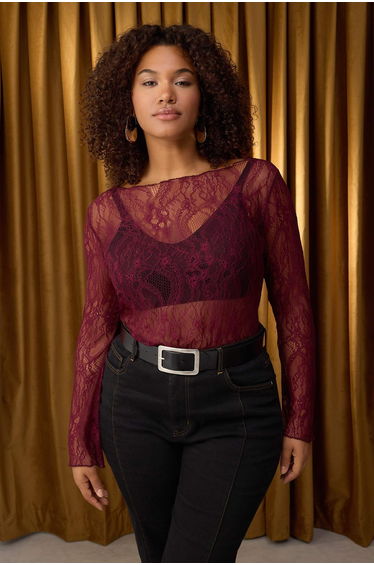 Special Collection Burgundy Regular Fit Boat Neck Lace Flexible Knitted Plus Size Blouse