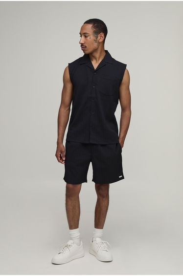 Textured Pleated Regular Fit Sleeveless Shirt & Short Set - black