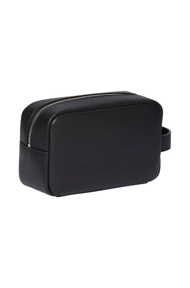 Raised Dopp Kit Black