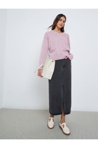 Women Pink V-Neck Regular Fit Sweater