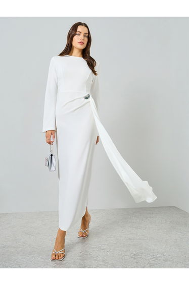 Off-White Ruffled Detail Long Sleeve Maxi Dress