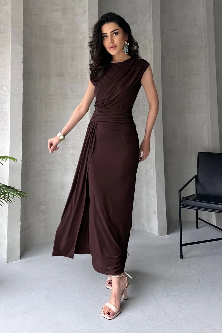 Brown Fitted Maxi Elegant Evening Prom Dress Trendyol Brown : Evening Dresses : VogaCloset Iraq Brown Fitted Maxi Elegant Evening Prom Dress Trendyol Brown : Evening Dresses : VogaCloset Iraq