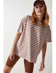 Women's Biscuit Crew Neck Striped Oversize Knitted T-Shirt - 2