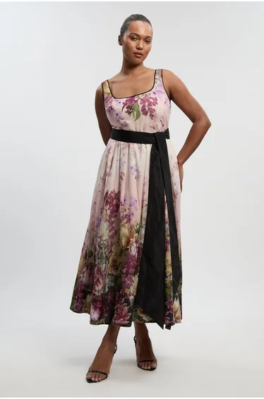 فستان ماكسي قطن بحمالات رفيعة بطبعة أزهار - للمقاسات الكبيرة