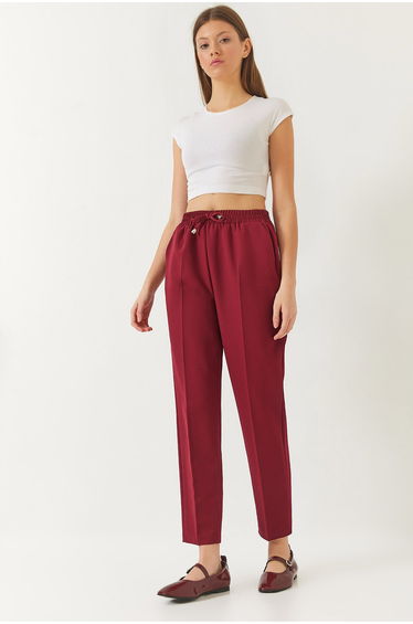 Women's Elastic Waist Tied Double Pocket Carrot Cut Trousers