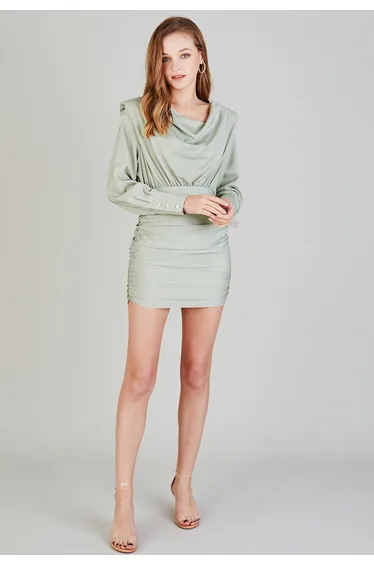 فستان شيك ويش ستان أخضر قصير بقصة ضيقة بأكمام طويلة