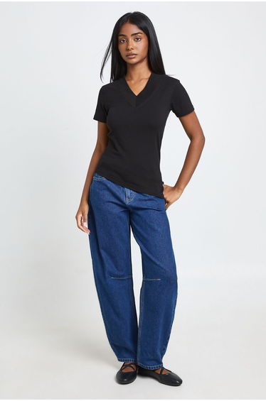 V Neck Asym Hem T-Shirt - black