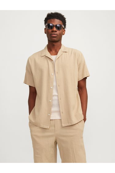 Textured Resort Collar Regular Fit Shirt