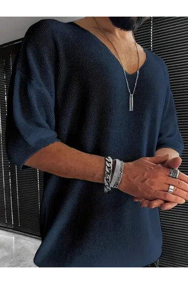 Men Navy Blue Knitted V-Neck T-Shirt