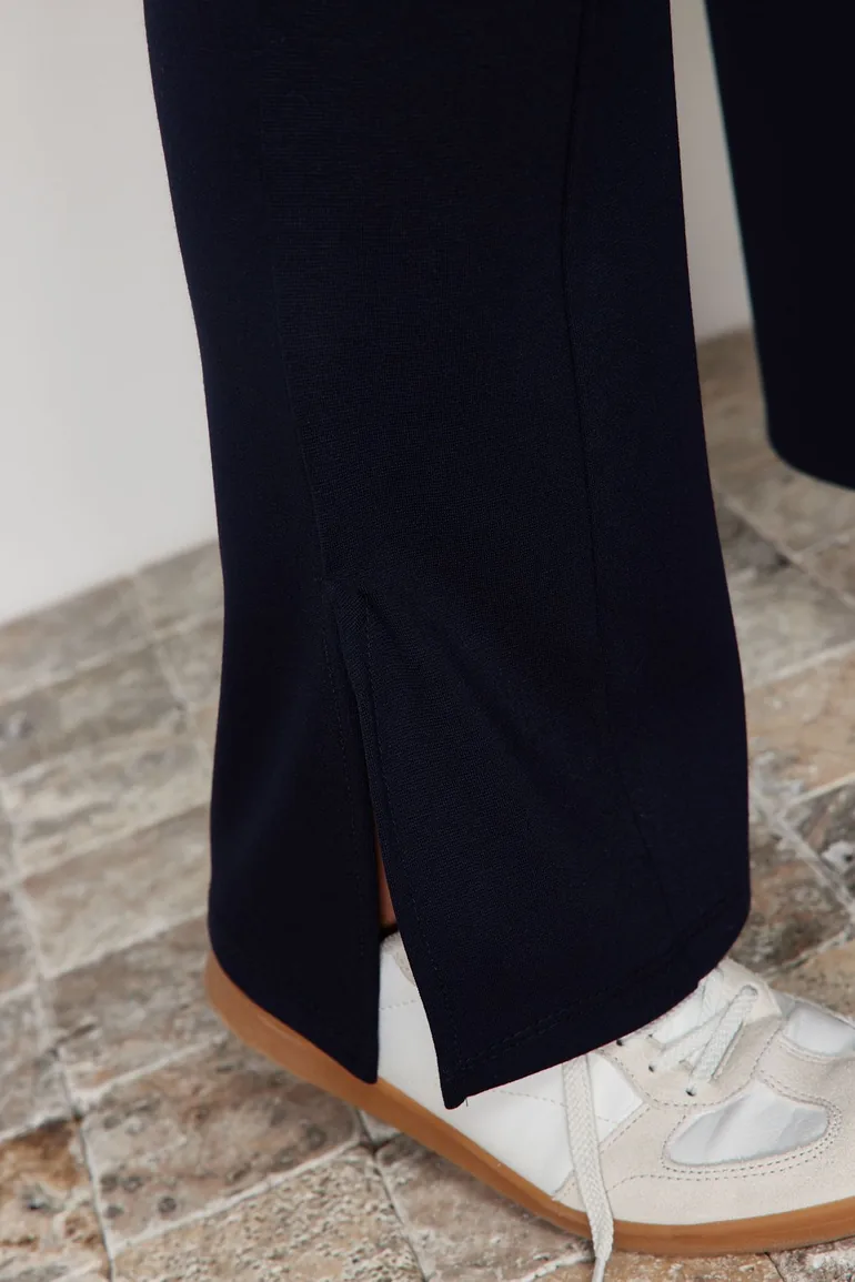 Navy Blue Stitch Detail Knitted Trousers - 4