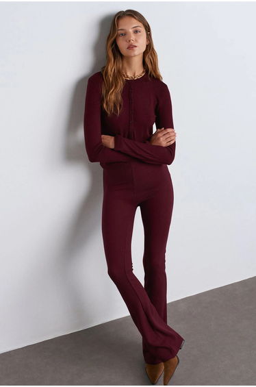 DILVIN Slim Fit V-Neck Button Blouse