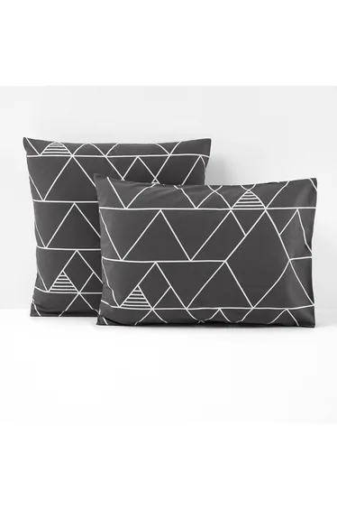 غطاء وسادة رمادية بطبعة