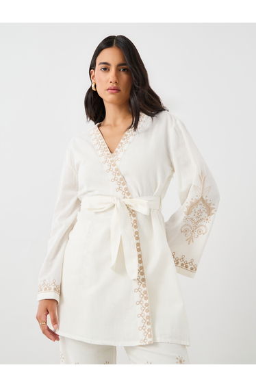 Embroidered Long Sleeves Belted Kimono