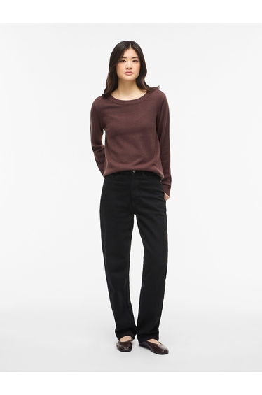 Fine Knit Jumper/Sweater with Crew Neck
