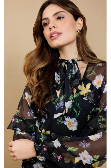 kayla midi dress in butter yellow Butter Yellow Bow Keyaa Midi Dress