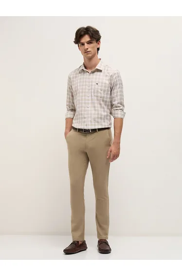 Men Checked Slim Fit Shirt