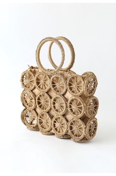 Wheel Shaped Woven Straw Handbag in Caramel