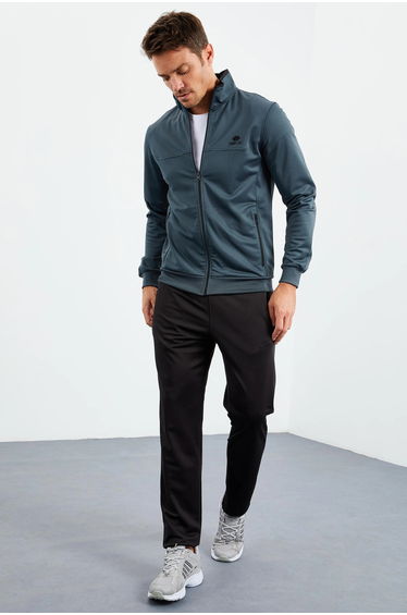 TOMMY Men's Scuba Knit Active Set With Zipper Collar