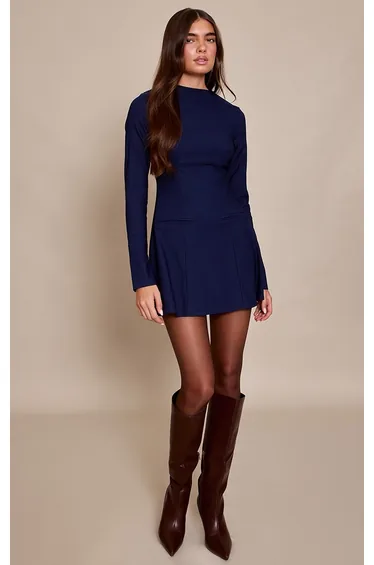 فستان بريتي ليتل ثينق كحلي قصير على شكل حرف A بأكمام طويلة