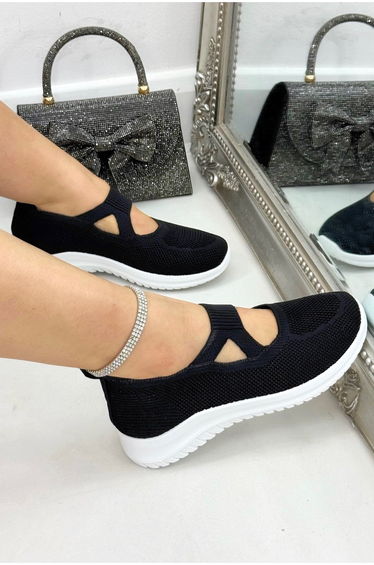 Comfort Knit Elastic AirWeave Trainers Black