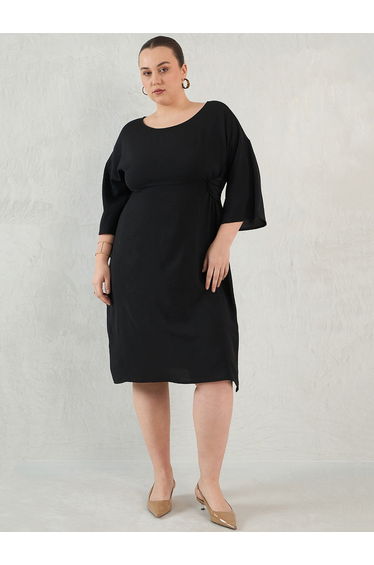 Plus Knee Length Dress with Knot Detail