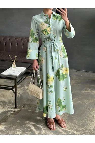 فستان ماكسي بأزرار بطبعة أزهار