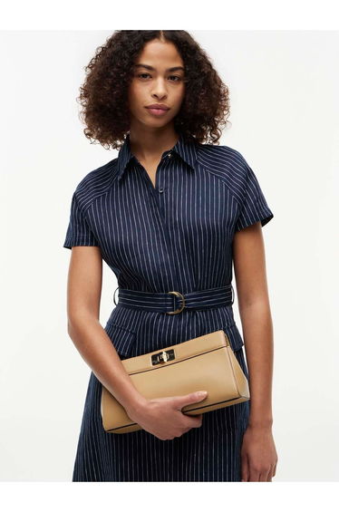 Modern Clutch Brown