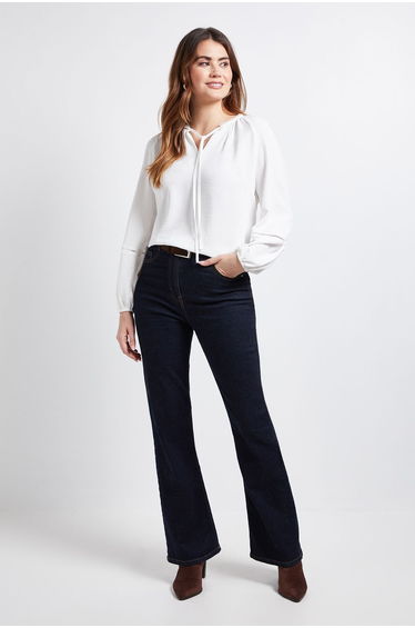 Scallop Trim Gathered Raglan Top