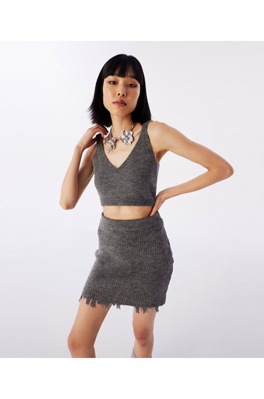 Slim-fit suspender knitwear