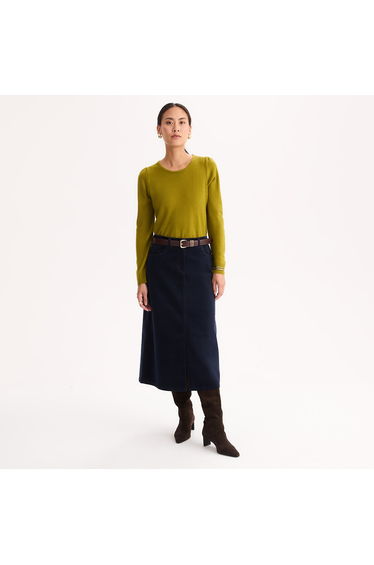 Crew Neck Jumper/Sweater in Very Soft Feel Fine Knit