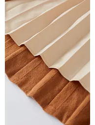 Front Pleats Splicing Belted Hi-Lo Knit Dress in Caramel - 12