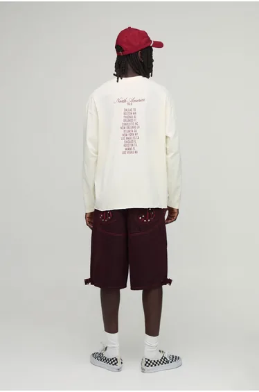 شورت  بوهو مان أحمر بقصة عريضة