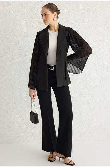 Black Chiffon Sleeved Fitted Woven Jacket
