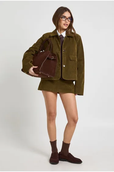 بليزر شمواة صناعي بجيوب - أخضر