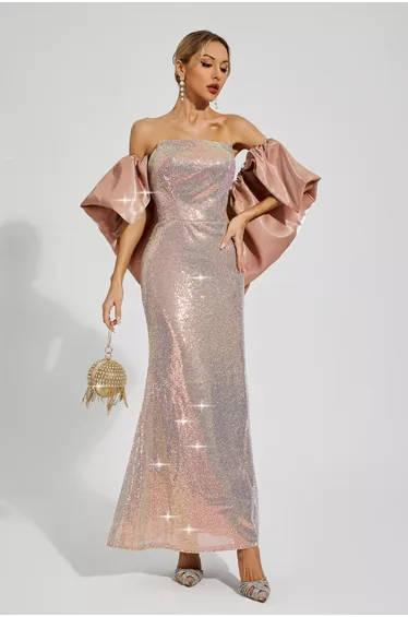 فستان بأكتاف مكشوفة مزين بالترتر لون برتقالي