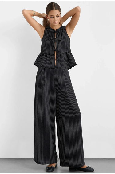 Wide-Leg Striped Pleated Pants