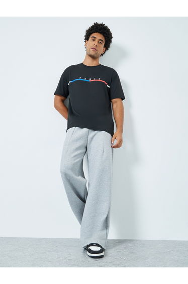 Men Wide Leg Joggers with Back Pocket Detail