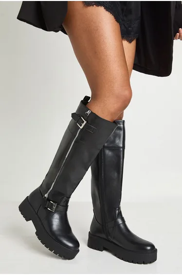 بوت بوهو باللون الأسود