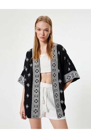 Embroidered Viscose Kimono