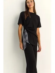 LUCCI T-Shirt and Pants Two-Piece Set with Accessory Detail - 5