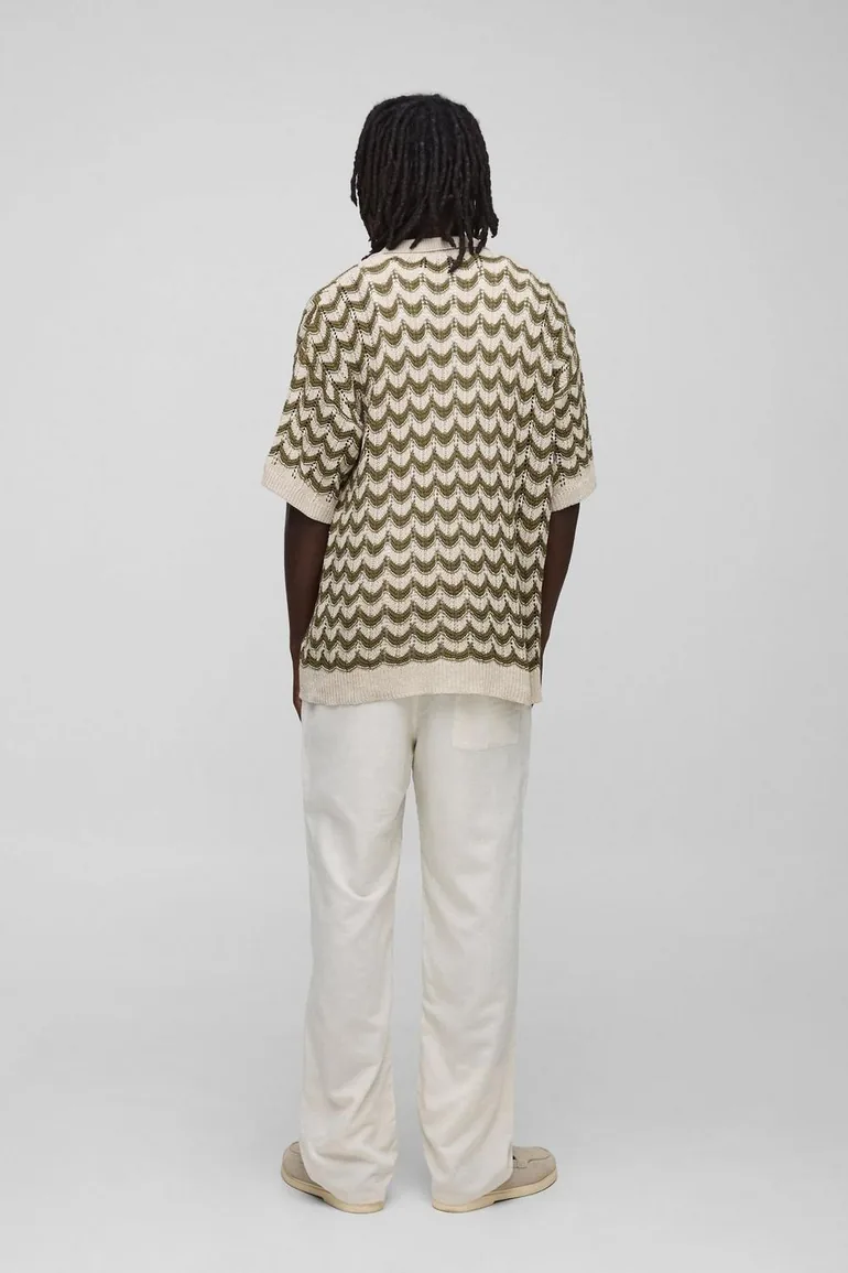 Regular Fit Revere Wavy Abstract Knitted Shirt - 1