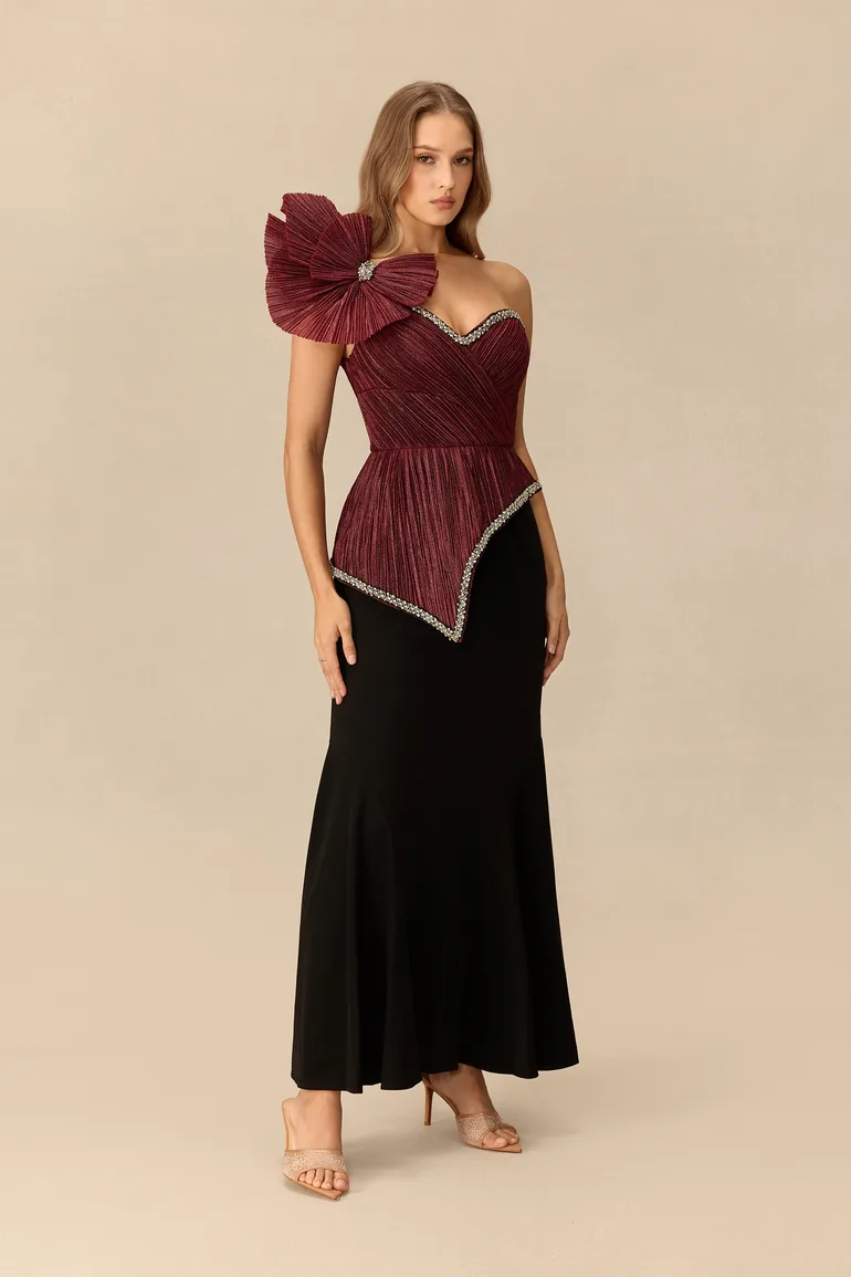 Unusual Muse Pleated Bow Embellished Mermaid Maxi Dress - 3