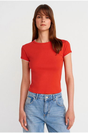 DILVIN Women's Slim Fit Cotton Crop T-Shirt