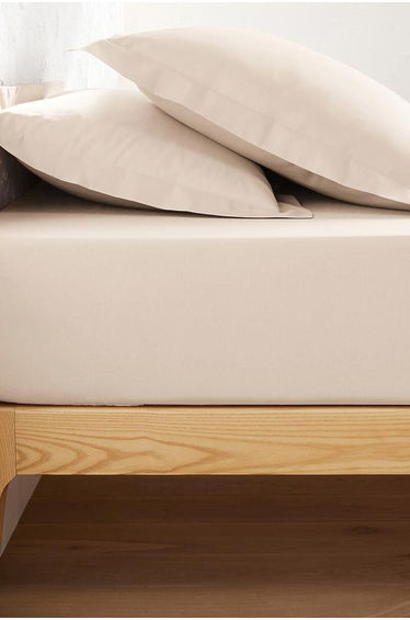 Scenario 25cm High Plain Polycotton Fitted Sheet