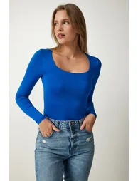 Women's Blue Square Collar Viscose Knitted Blouse