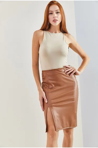 Women's Leatherette Pencil Zippered Skirt