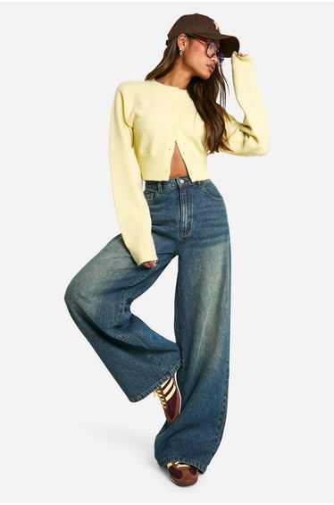 The Straight Leg Jean - mid blue